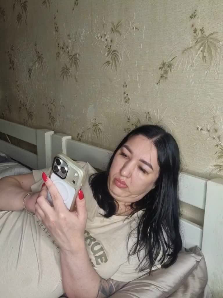 Hotmadamxl Приват Записи 2026-08-24