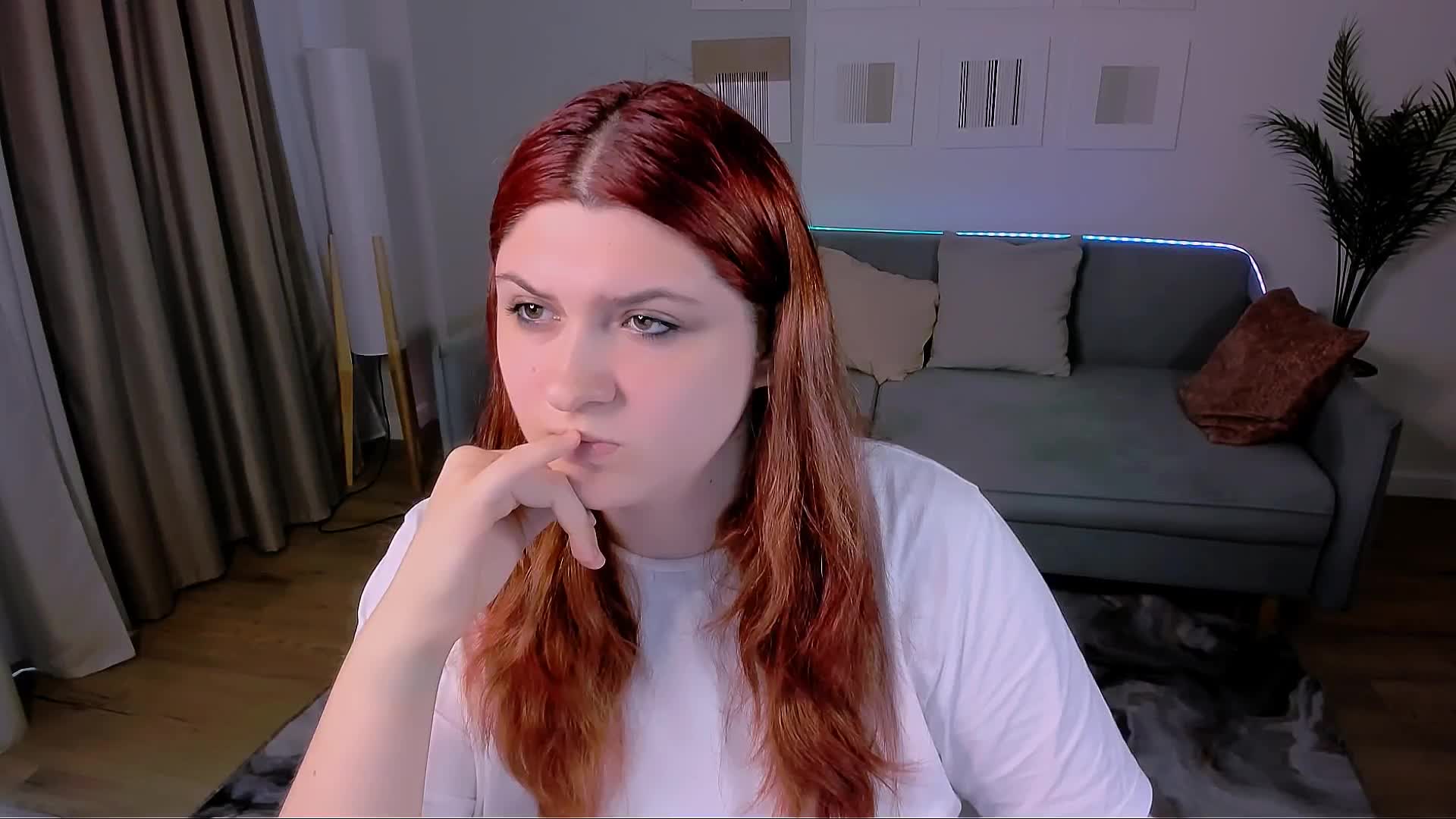 Milenafiery Приват Записи 2026-08-24