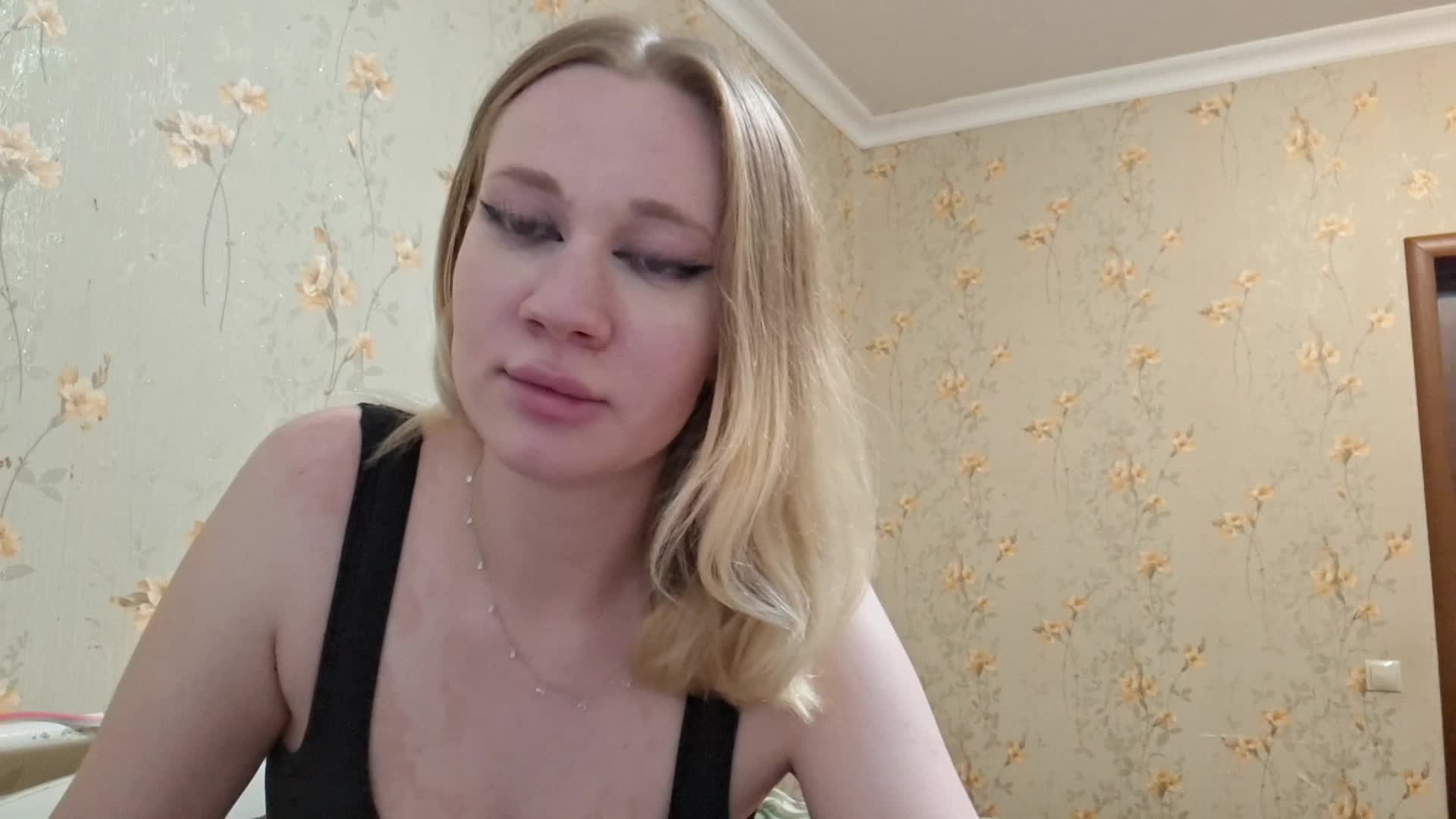 linafinay Приват Записи 2026-08-25
