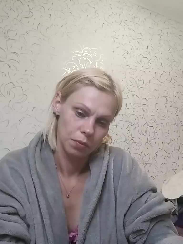 JulieSilver Приват Записи 2026-08-25