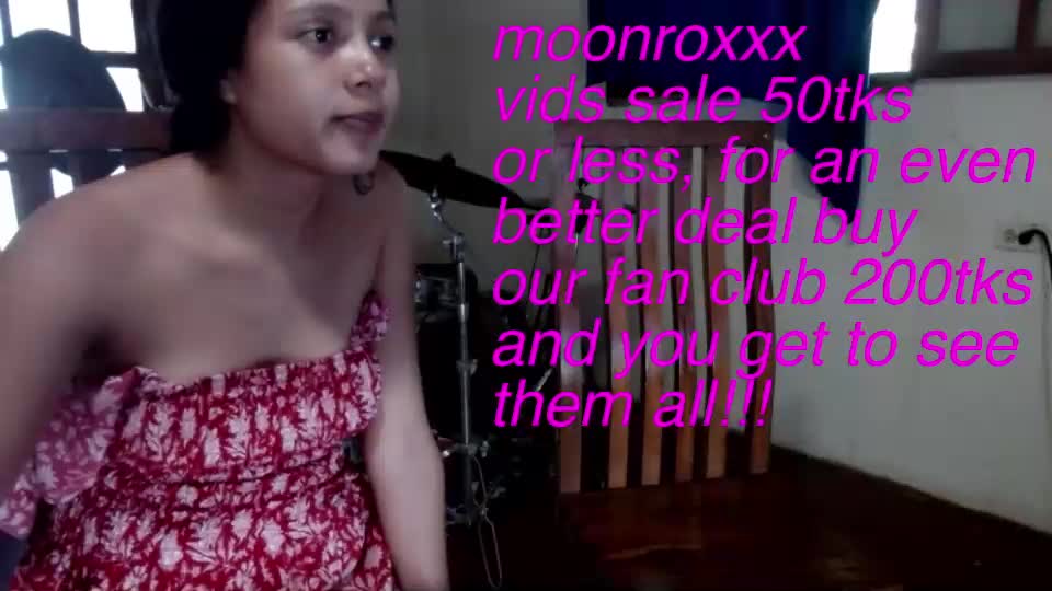 moonroxxx Приват Записи 2026-08-25
