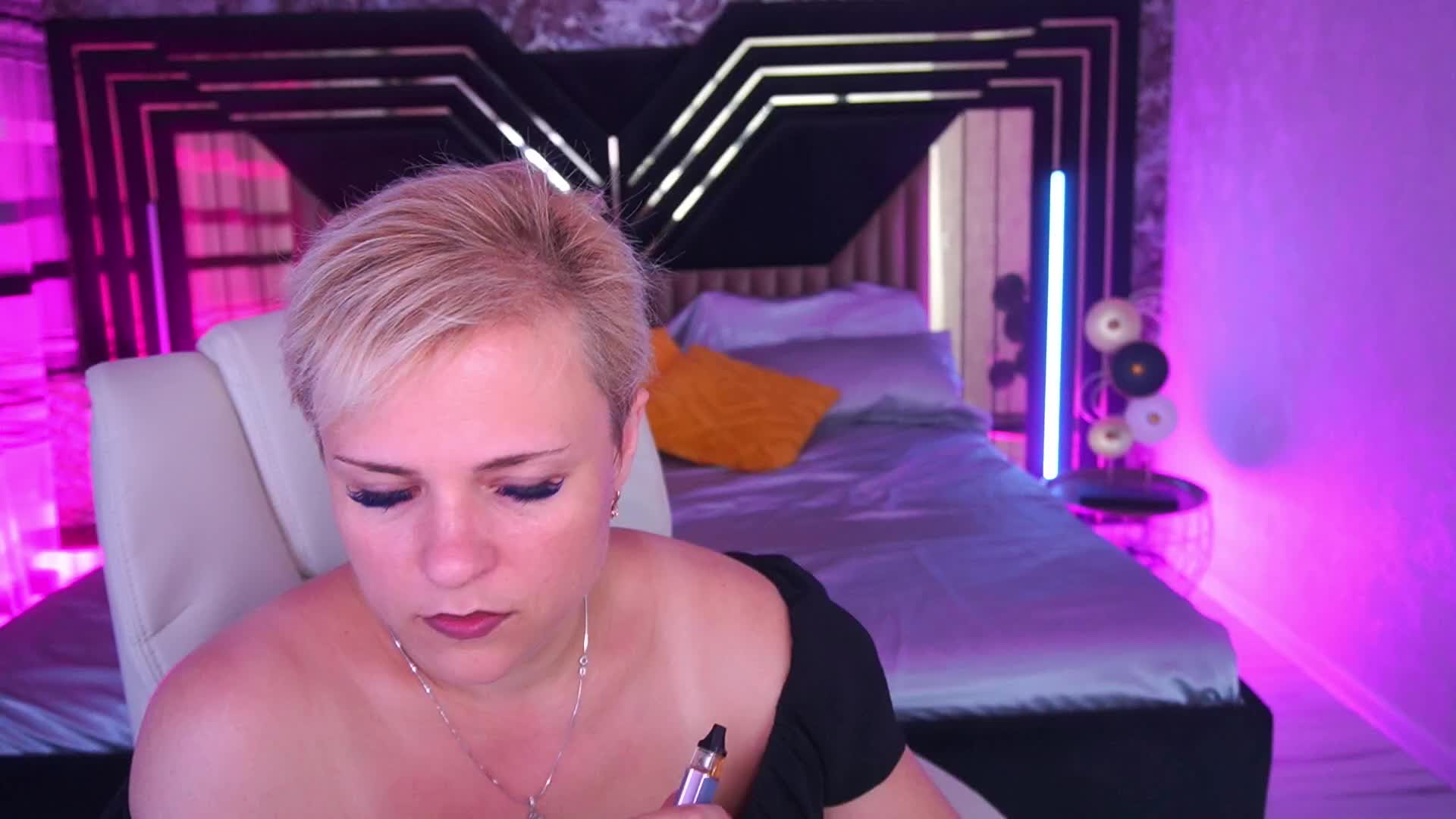 CrystalVibe Приват Записи 2026-08-25