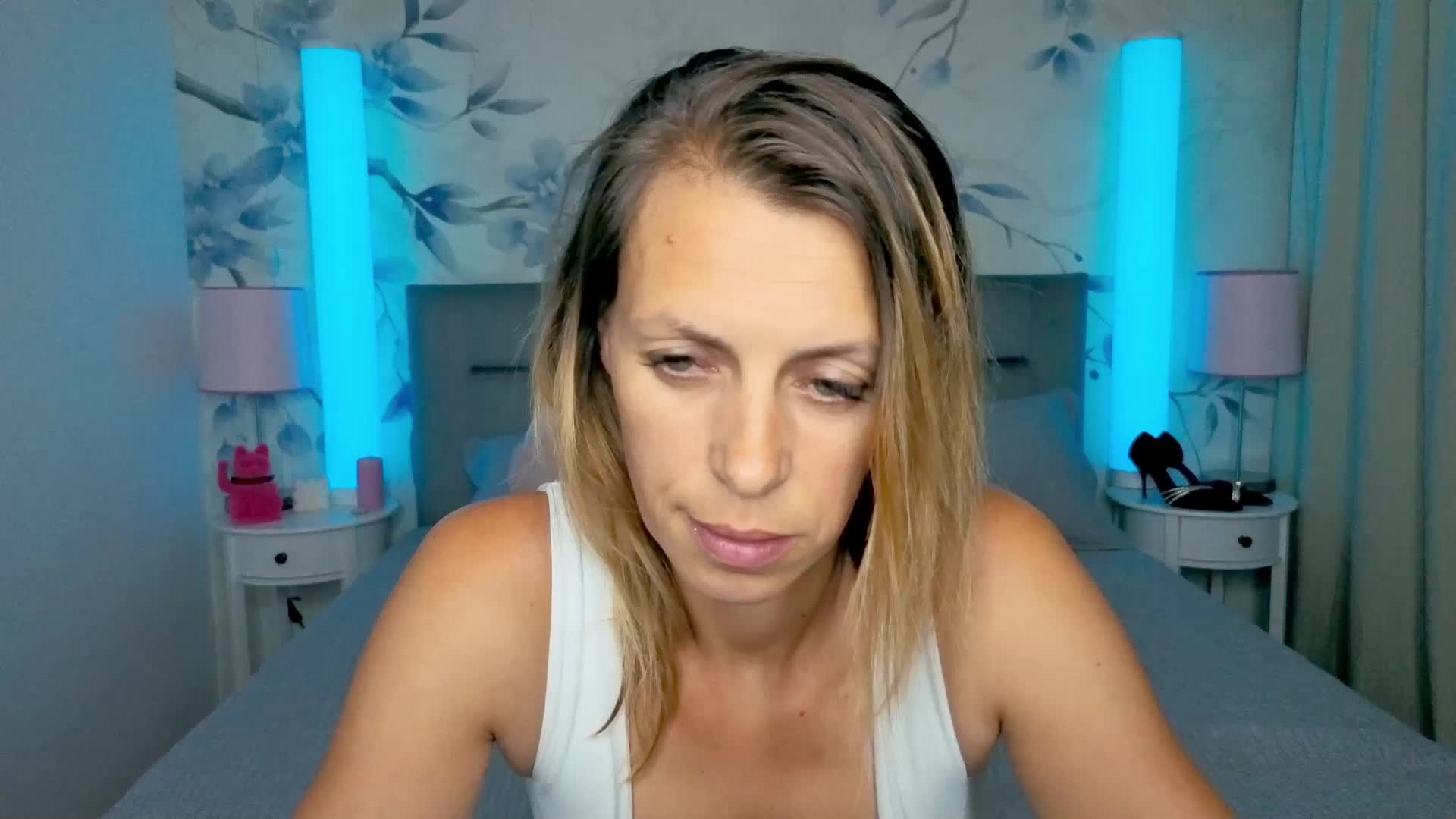 Bellacandyy Приват Записи 2026-08-25