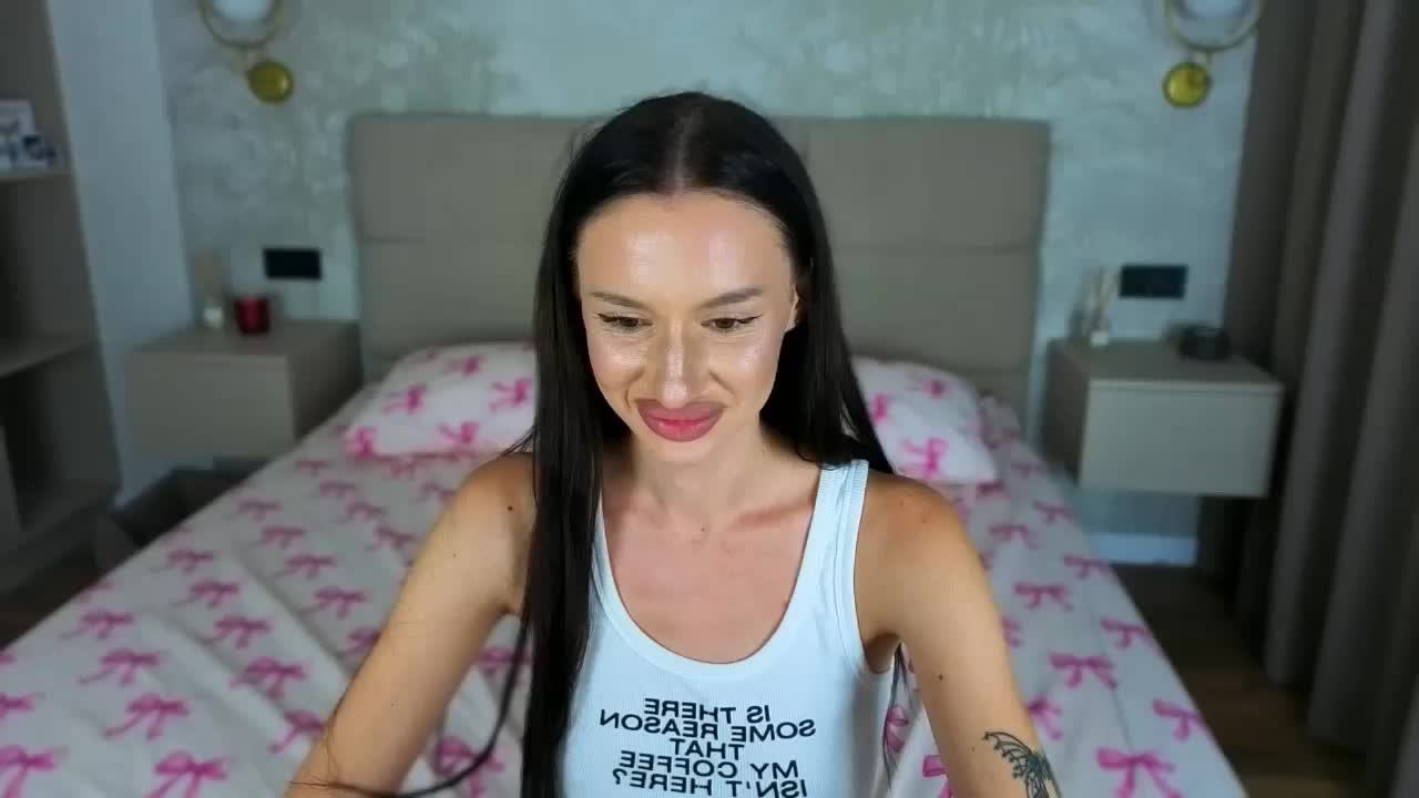 SnowWhiteee Приват Записи 2026-08-25