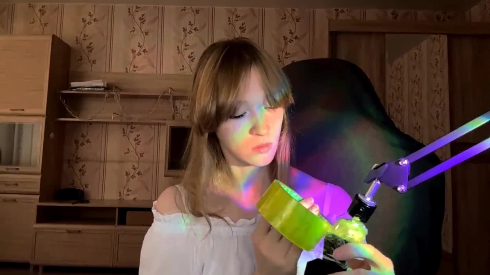 LisaSchroyer Приват Записи 2026-08-25