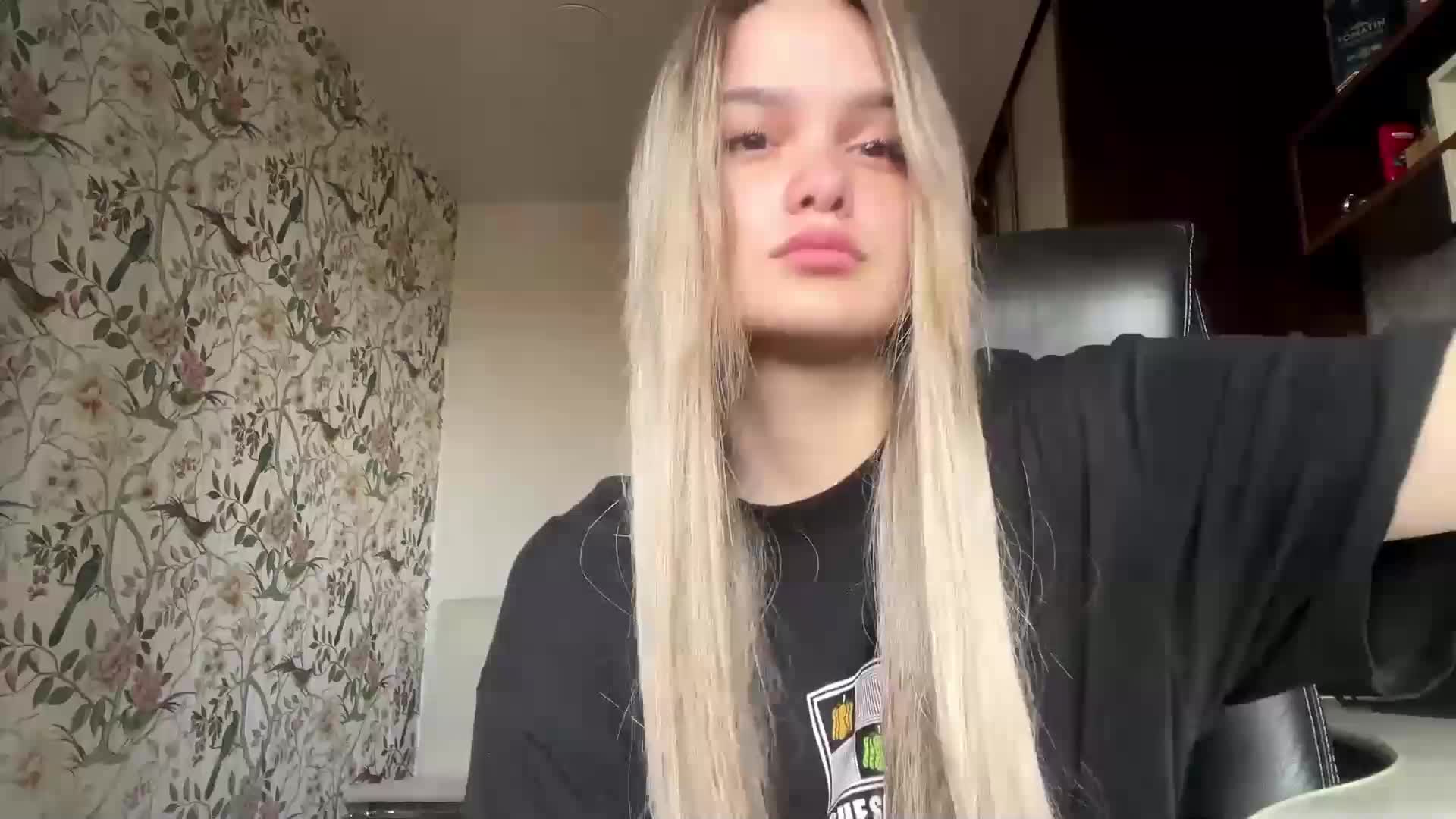 AnnaHoupt Приват Записи 2026-08-27