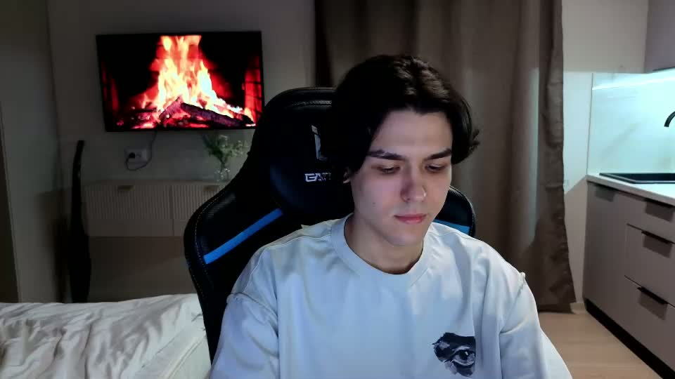 travisrivas Приват Записи 2026-08-27
