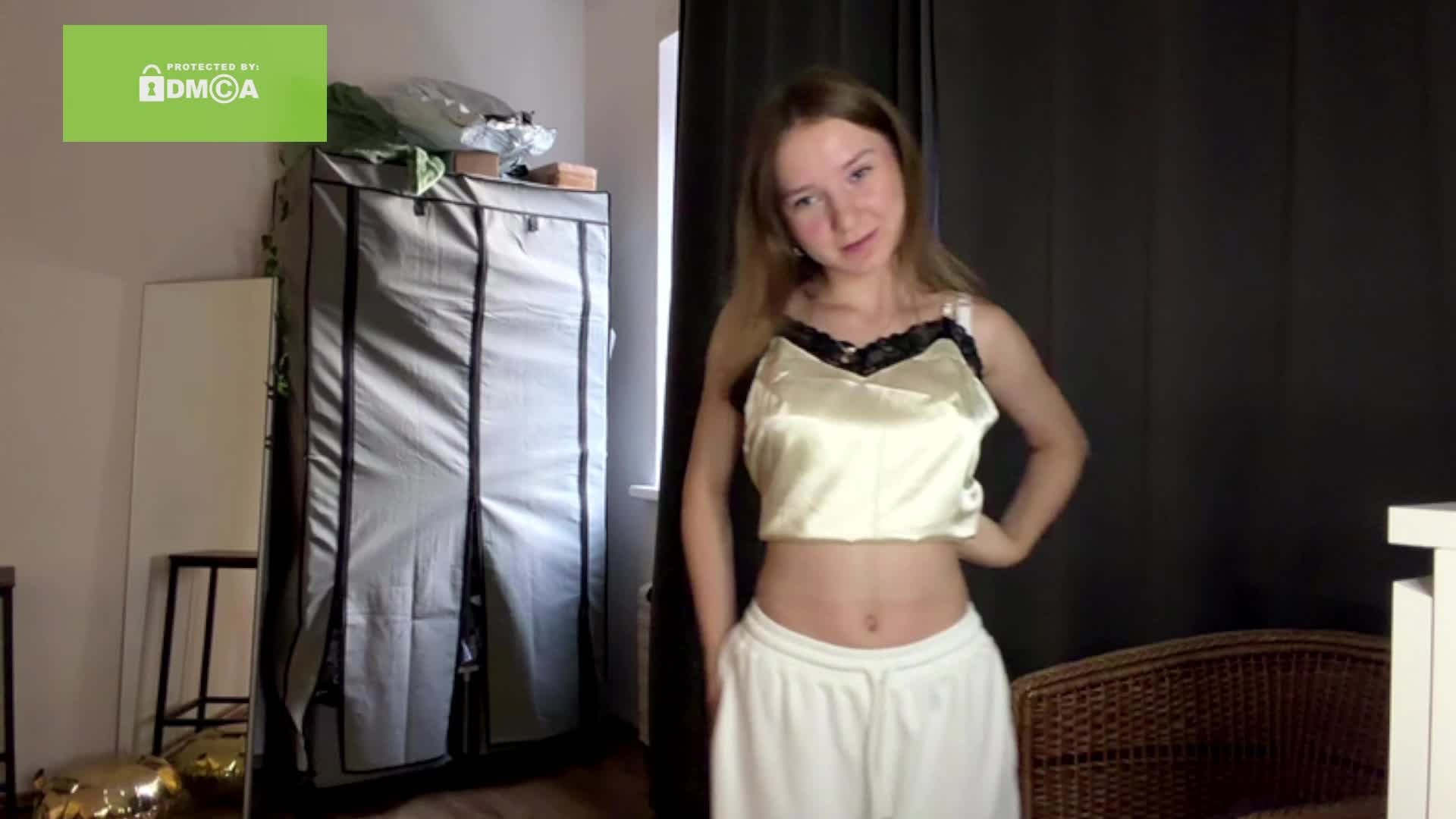 lisasmall Приват Записи 2026-08-27