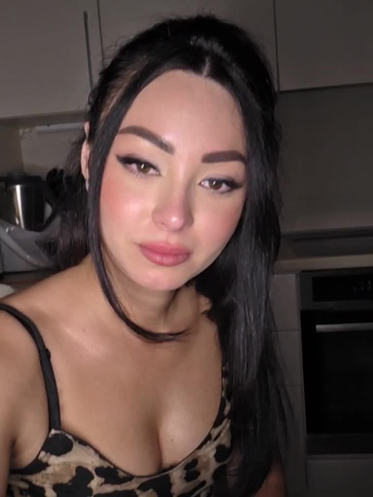 Brunetkaaaa Приват Записи 2026-08-30