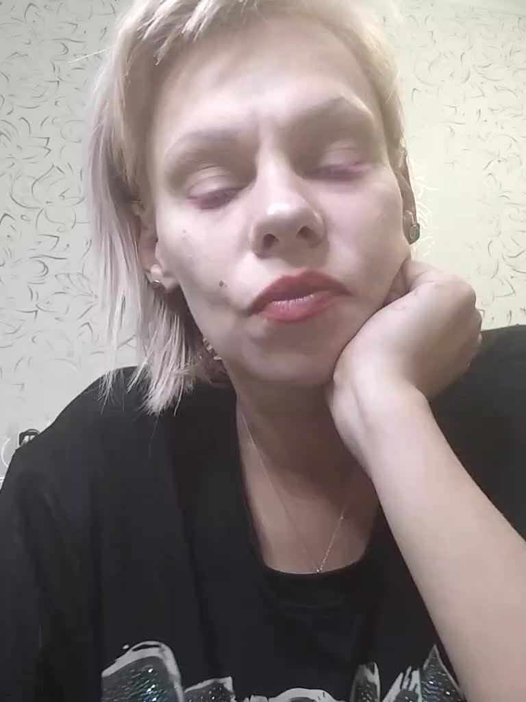 JulieSilver Приват Записи 2026-08-31