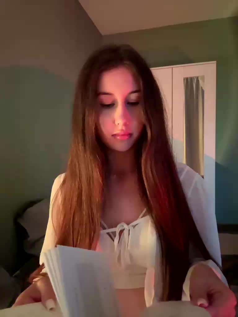 ViolettaBloom Приват Записи 2026-08-31