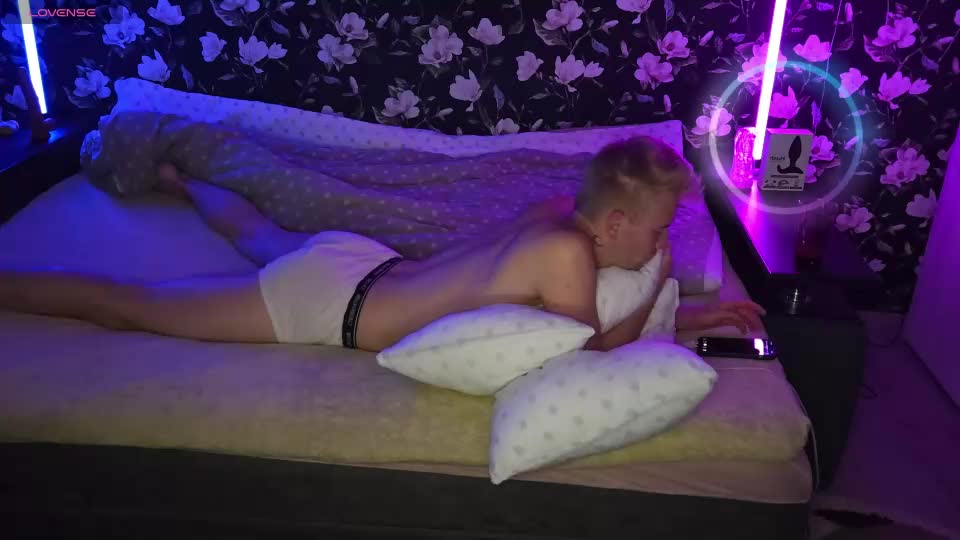 blond_boy69 Приват Записи 2026-09-01