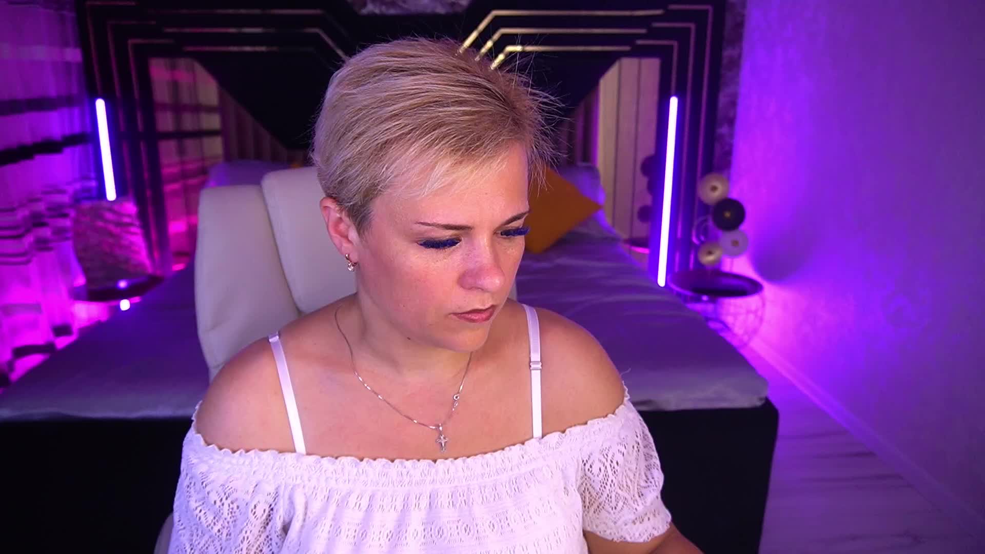 CrystalVibe Приват Записи 2026-09-01