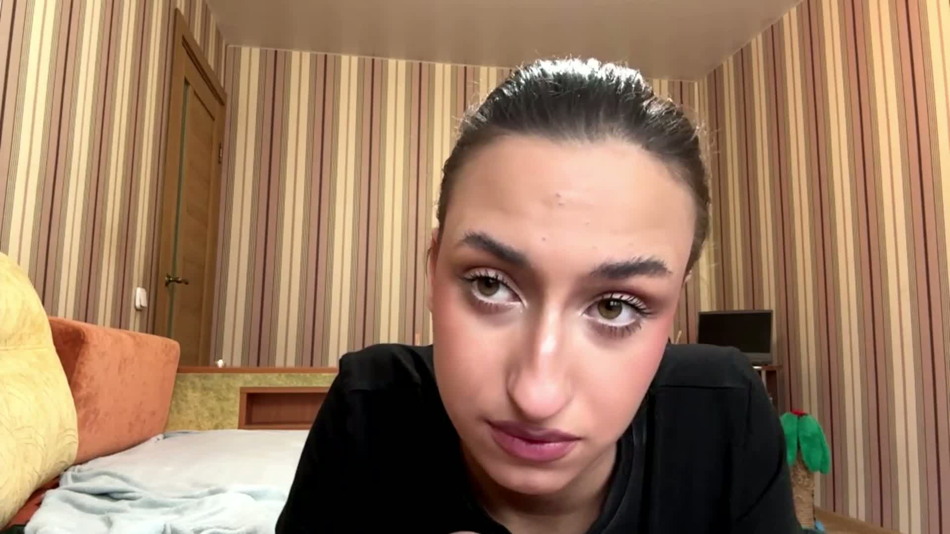 KirstenMolner Приват Записи 2026-09-01