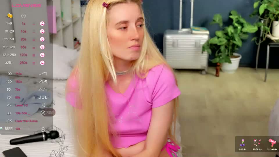 super_peach_stream Приват Записи 2026-09-01