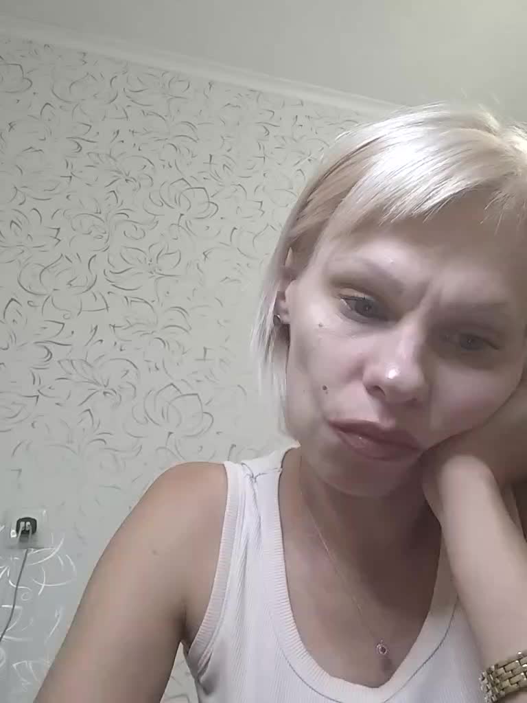 JulieSilver Приват Записи 2026-09-01