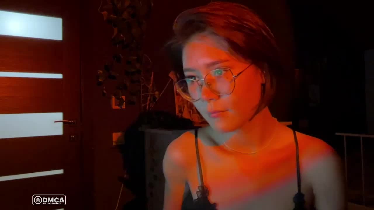 Mikiora Приват Записи 2026-09-01