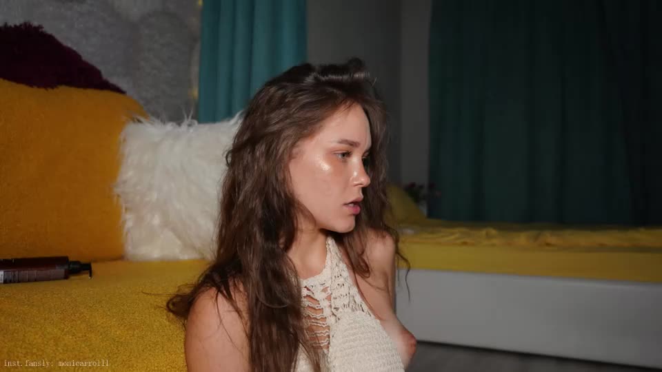 moni_carroll Приват Записи 2026-09-02