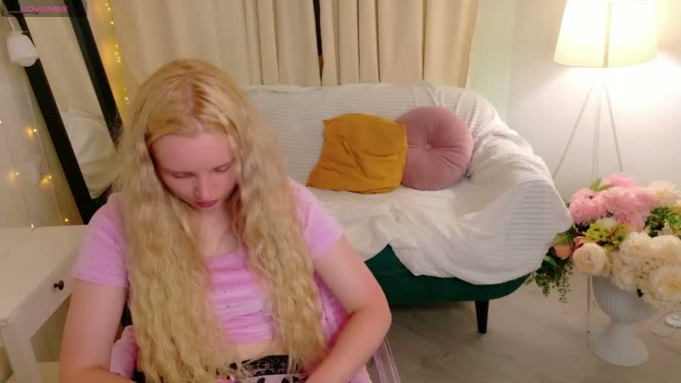 tinasiner Приват Записи 2026-09-03