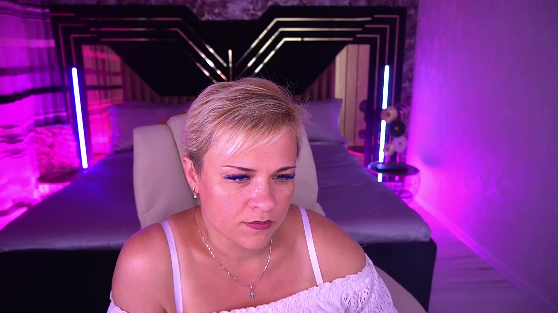 CrystalVibe Приват Записи 2026-09-04