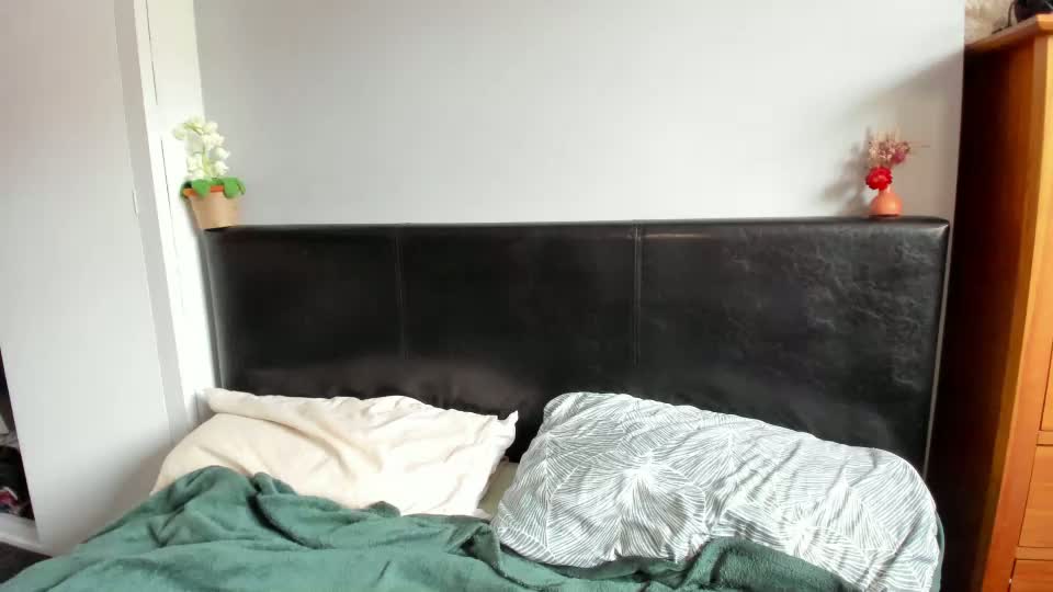 naughtynerdygirl Приват Записи 2026-09-06