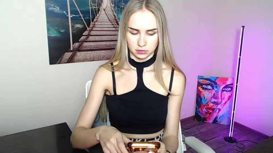 erikagavin Приват Записи 2026-09-06