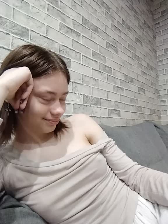 18YoungPussy18 Приват Записи 2026-09-07