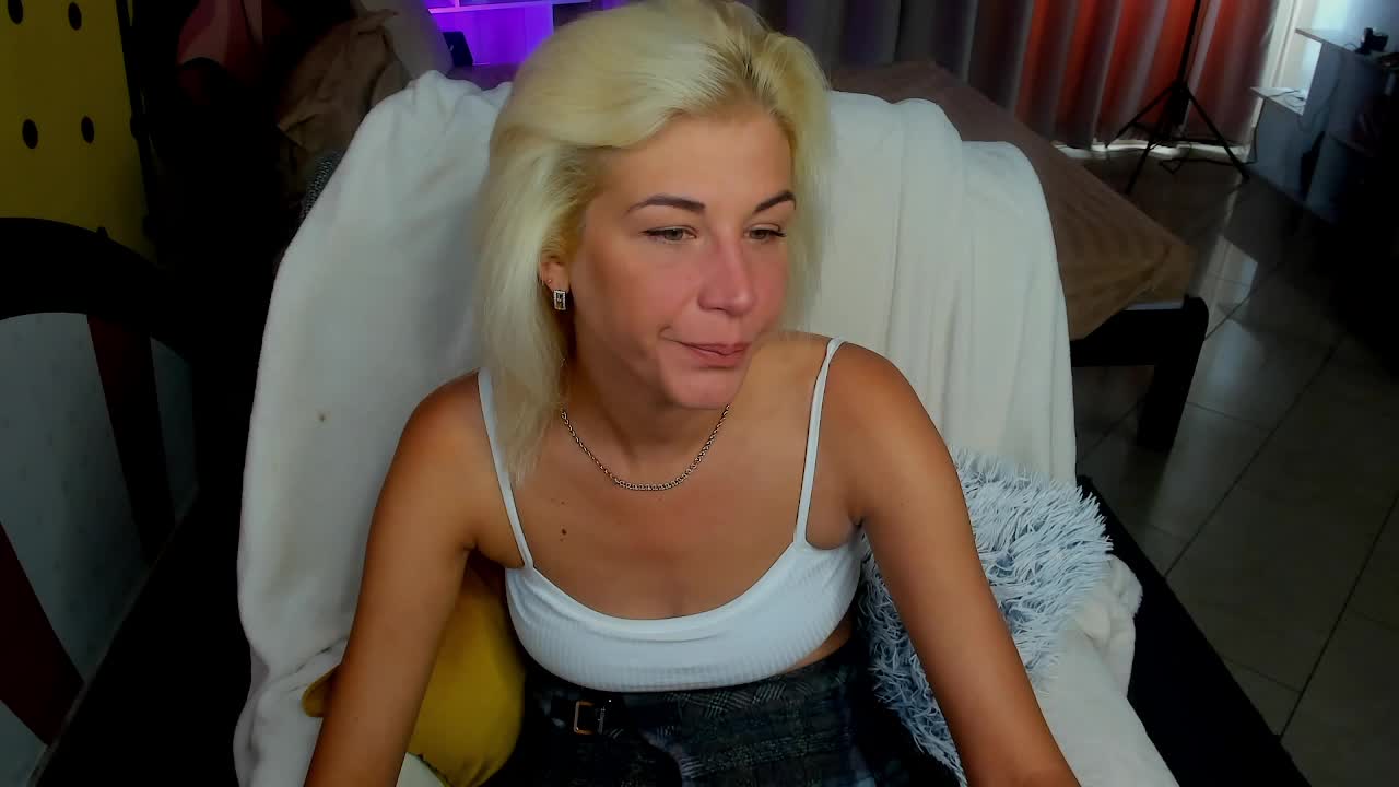Emilia-Wils Приват Записи 2026-09-08