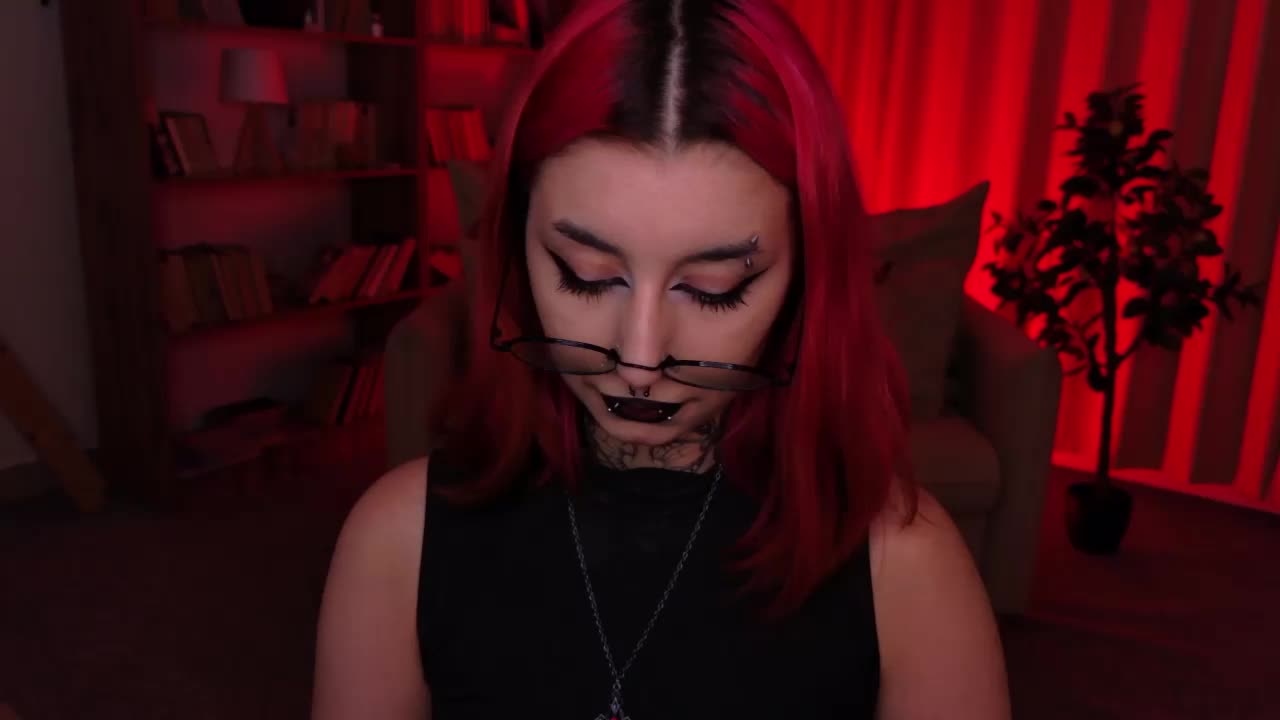 MistressMarcelline Приват Записи 2026-09-08