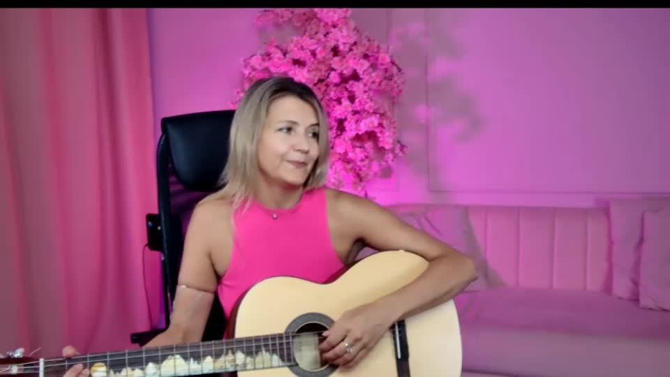 nicolehits Приват Записи 2026-09-08