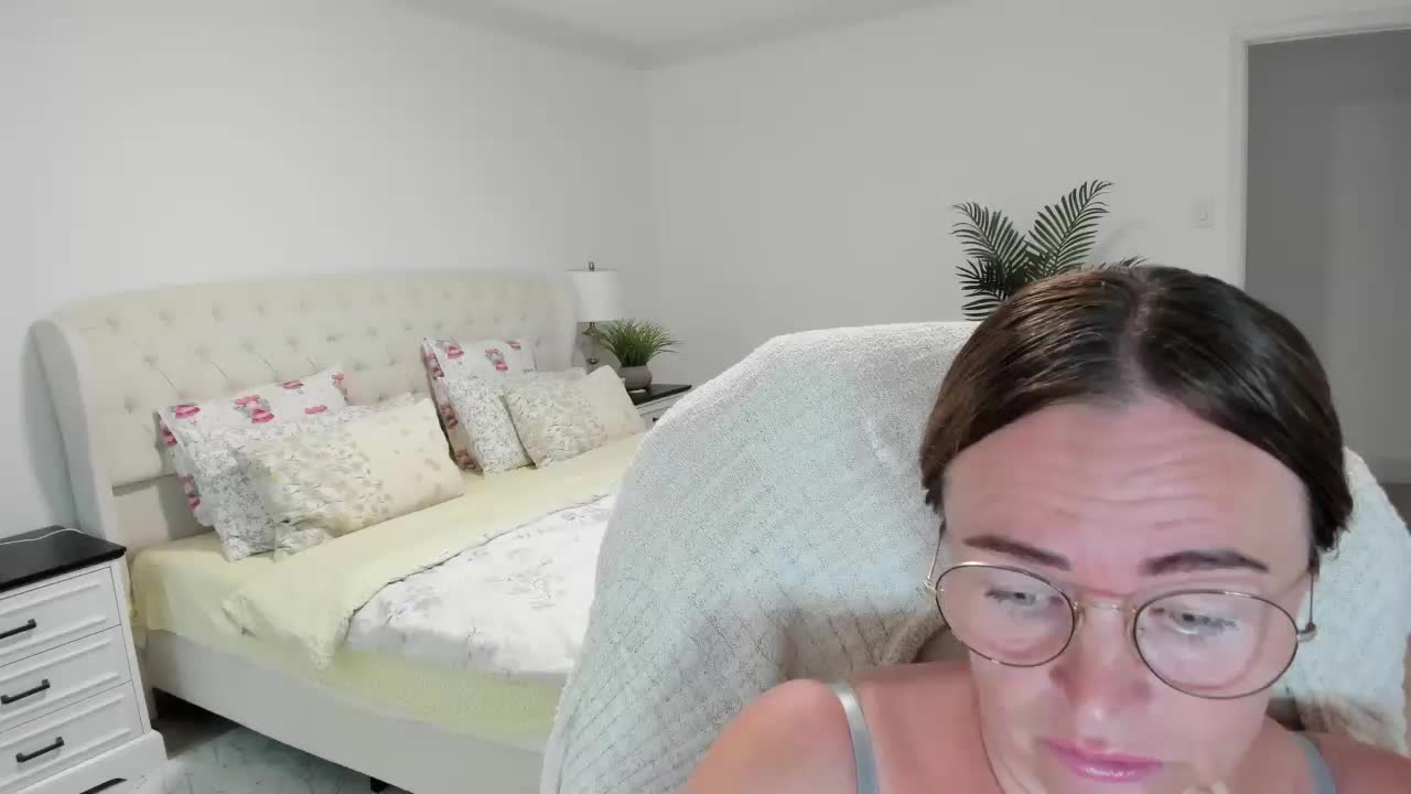 -Michelle- Приват Записи 2026-09-08