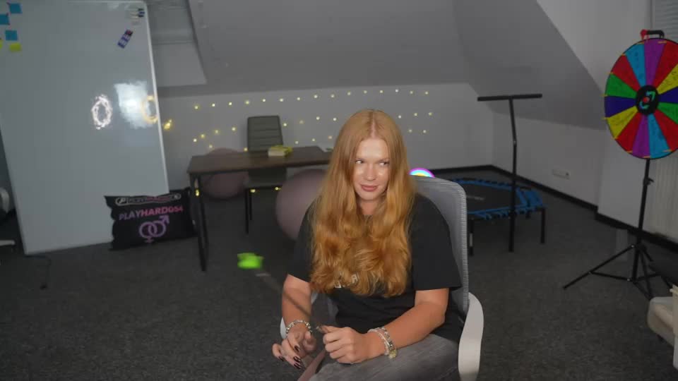 livehub054 Приват Записи 2026-09-08