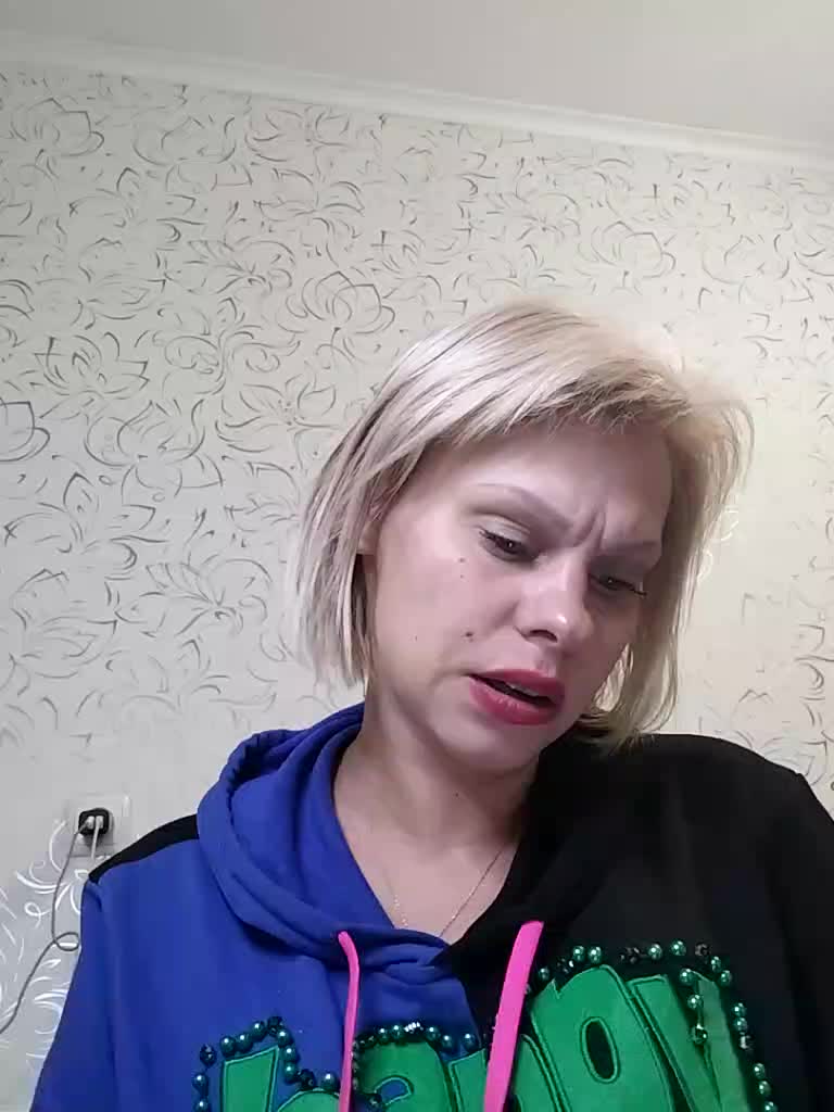 JulieSilver Приват Записи 2026-09-10