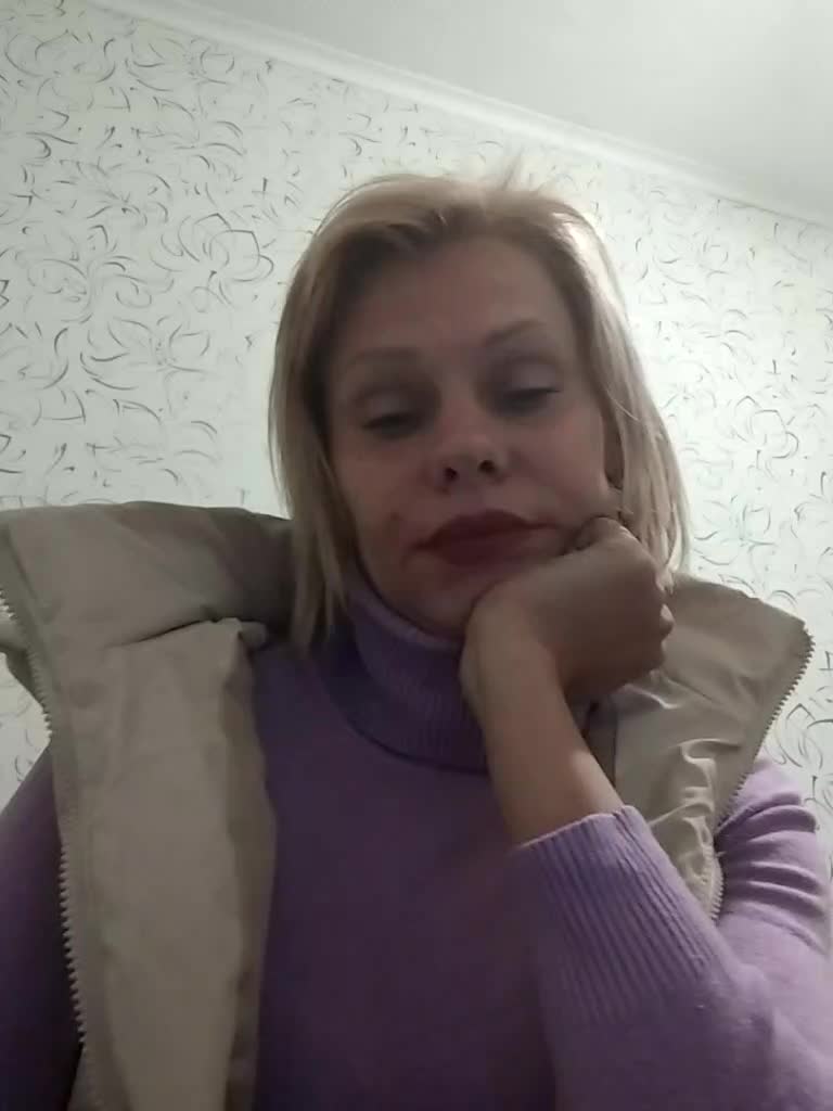 JulieSilver Приват Записи 2026-09-10