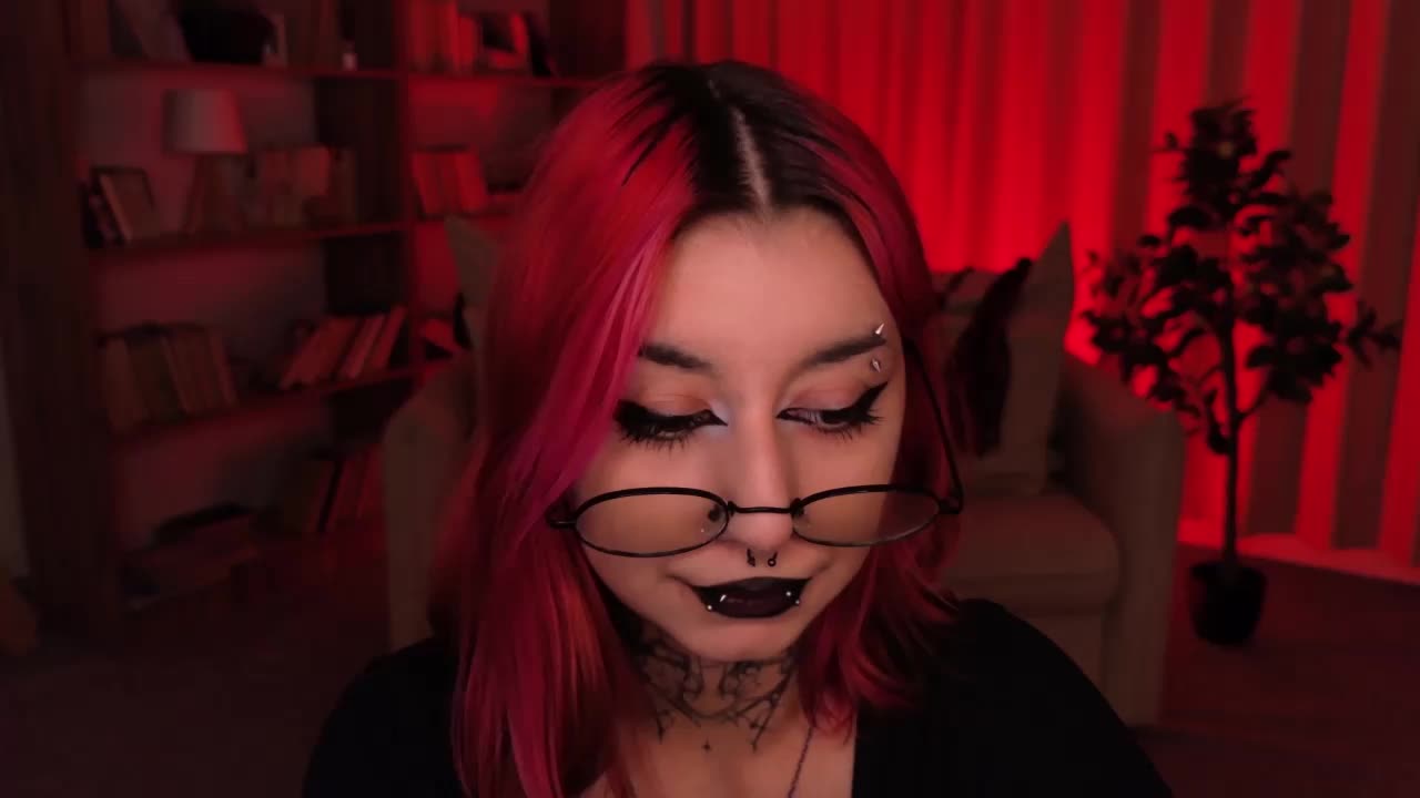 MistressMarcelline Приват Записи 2026-09-10