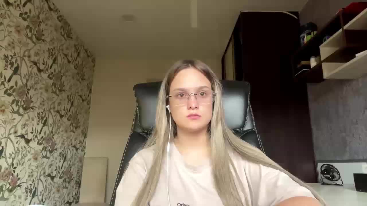AnnaHoupt Приват Записи 2026-09-12