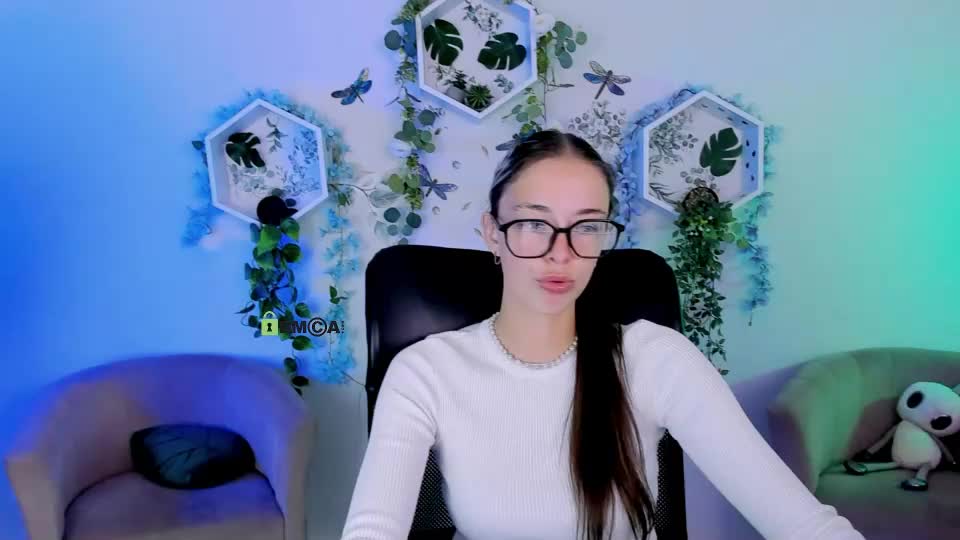 linda__luxe1 Приват Записи 2026-09-15