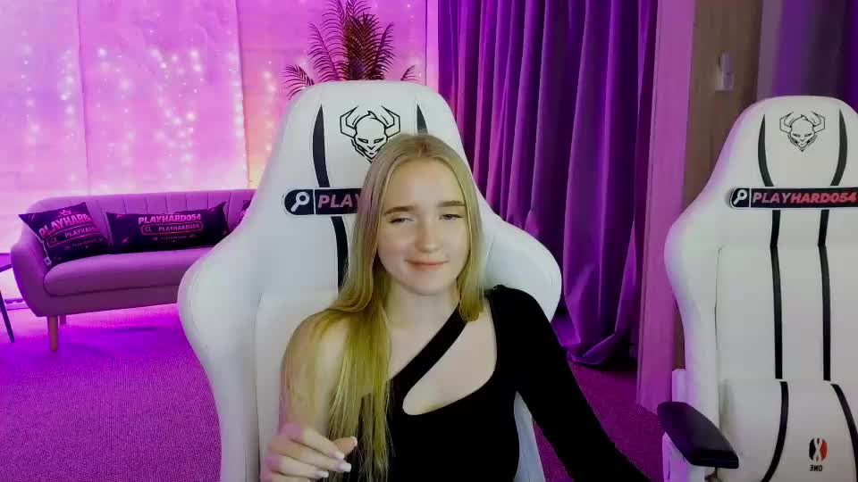 emily054 Приват Записи 2026-09-15