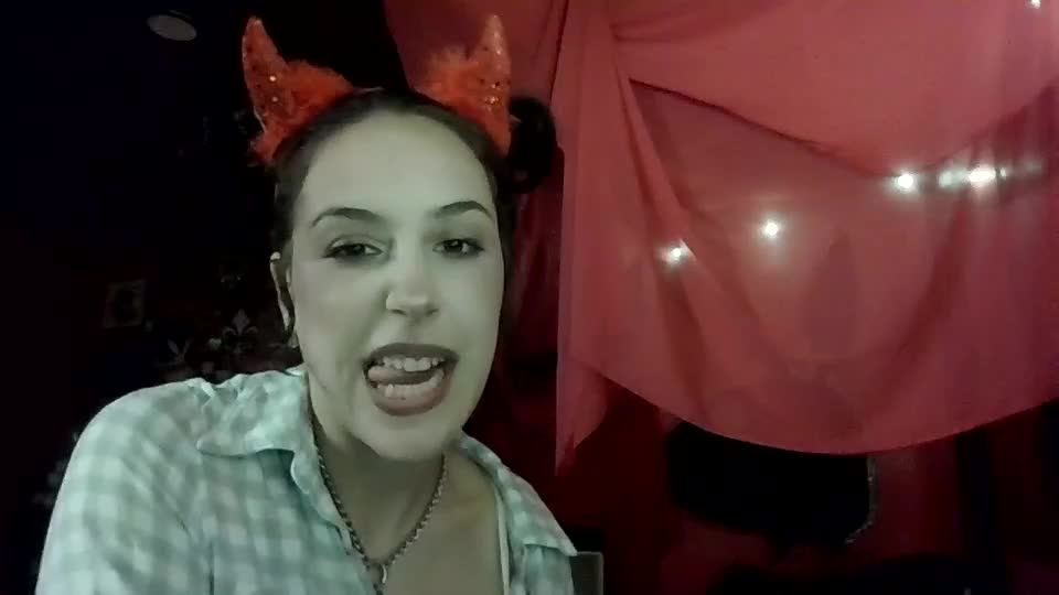 twizzytoxic22 Приват Записи 2026-09-15