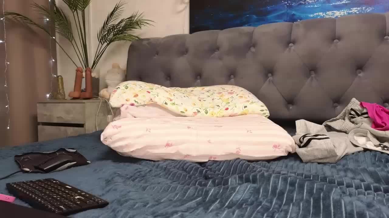 -Sexy_Hot_Angel- Приват Записи 2026-09-16