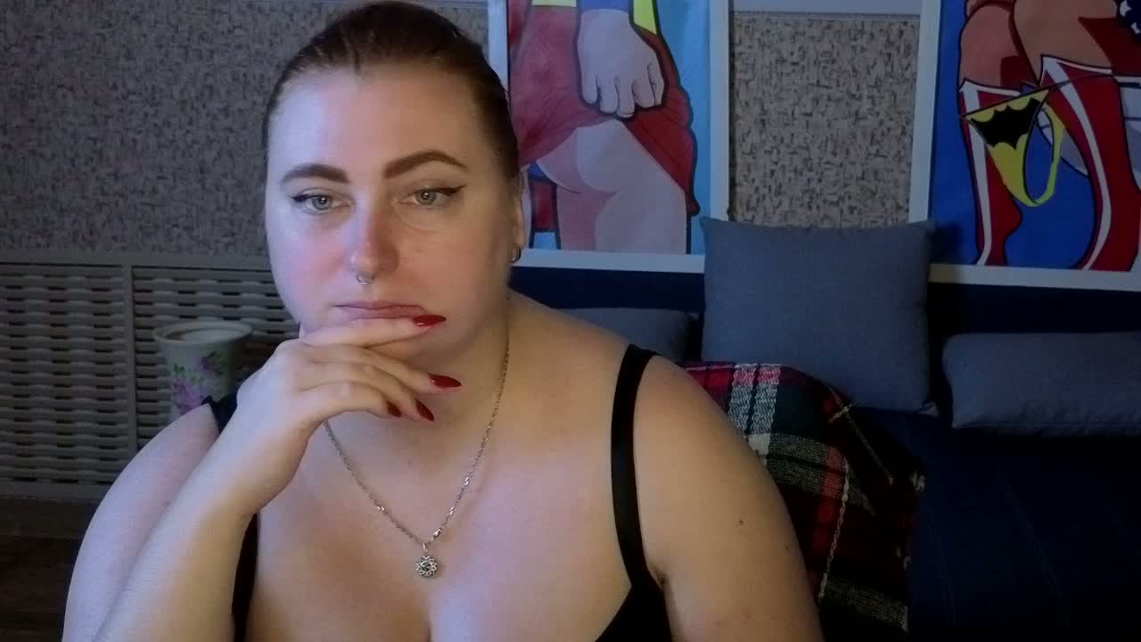 Aliciaredluv Приват Записи 2026-09-16