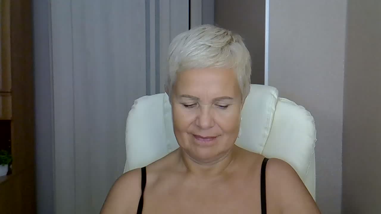 MadamMadam Приват Записи 2026-09-18