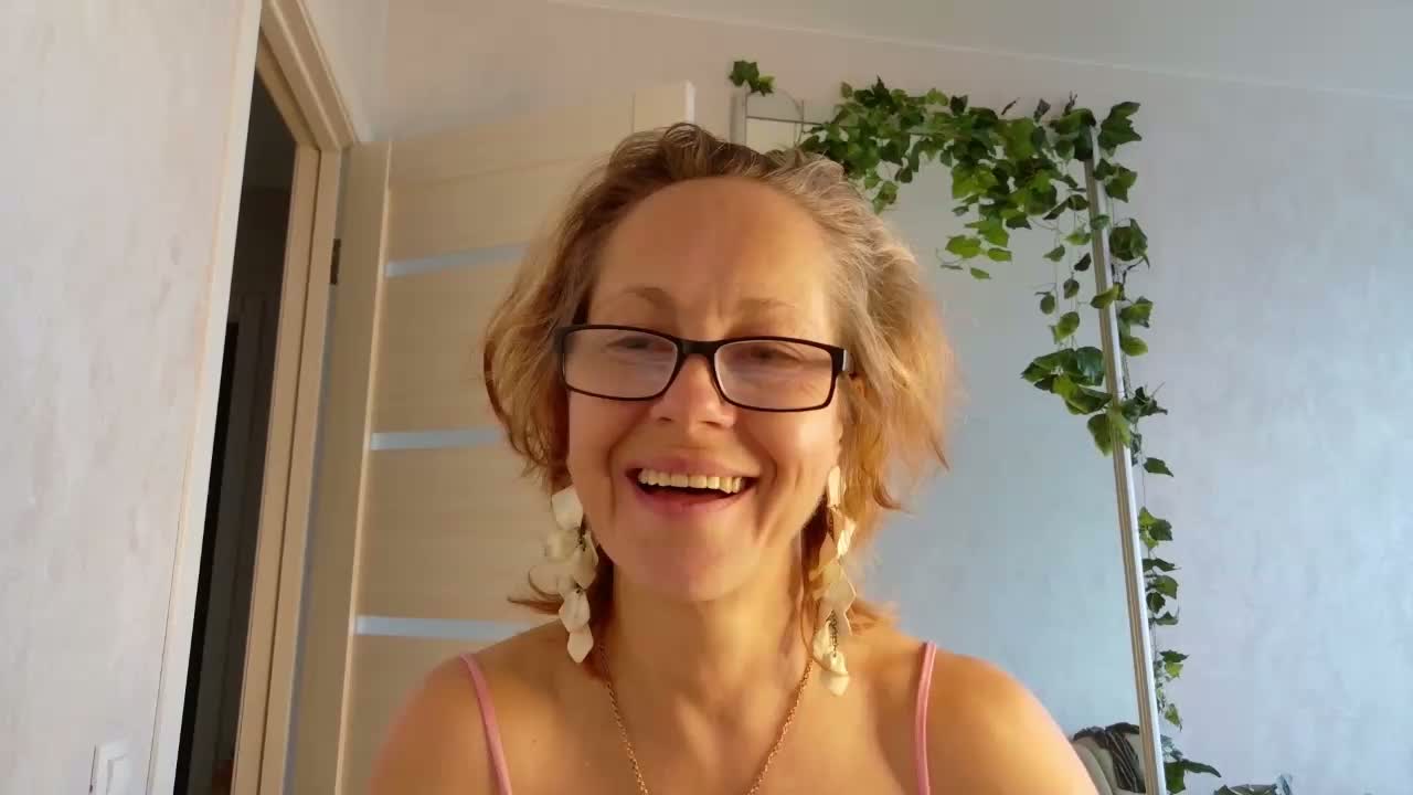 LioraWeiss Приват Записи 2026-09-18