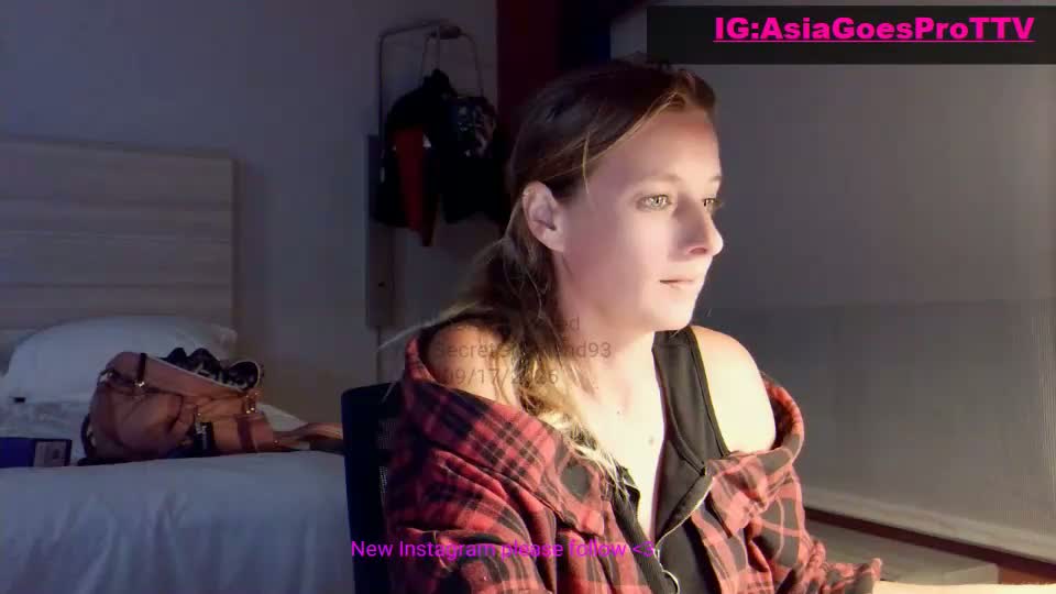 yoursecretgirlfriend963 Приват Записи 2026-09-18