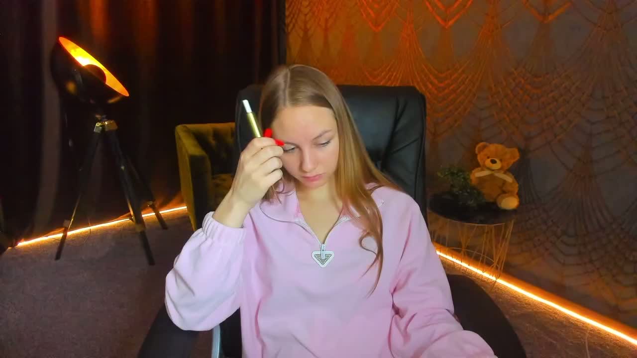 MilaAddam Приват Записи 2026-09-18