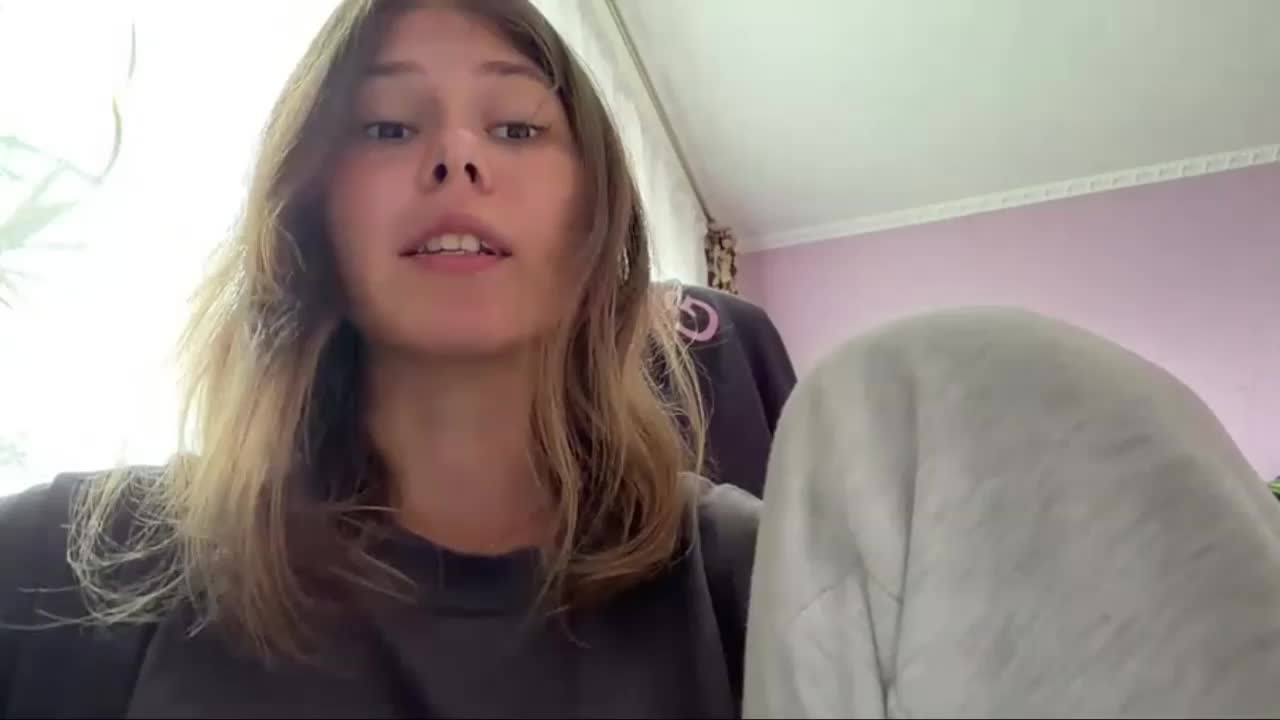 ShellaGoldthorpe Приват Записи 2026-09-18
