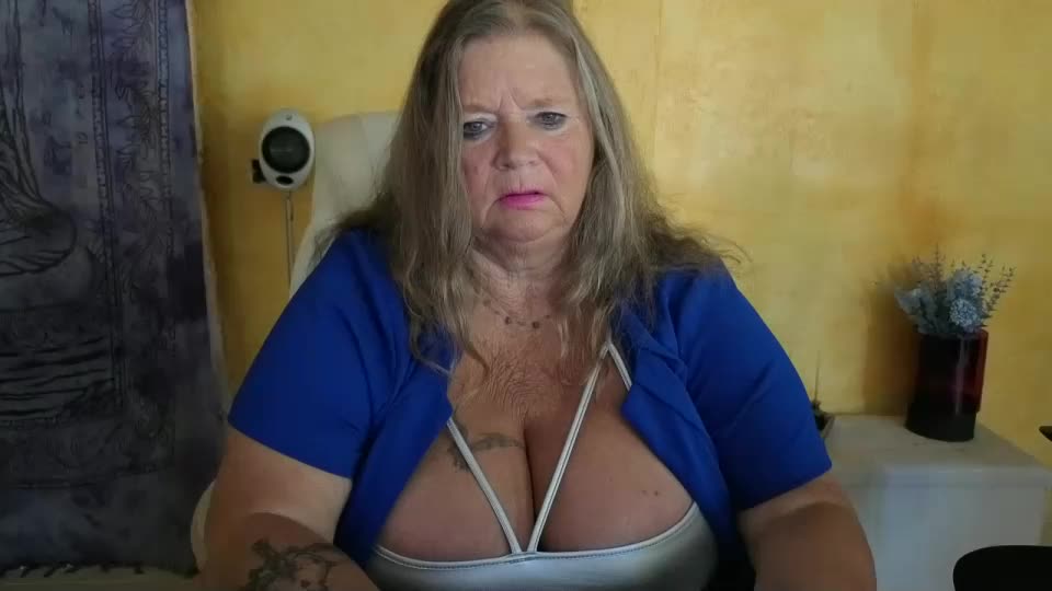 vampwoman Приват Записи 2026-09-19