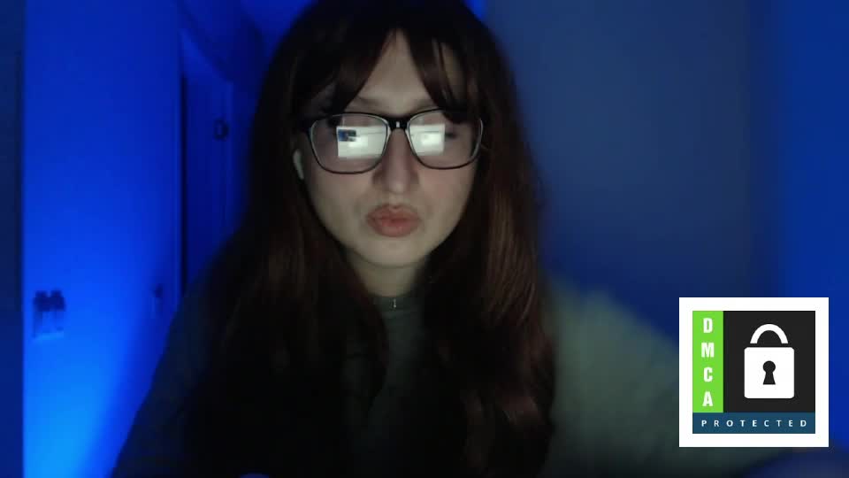 blue_eyessssss Приват Записи 2026-09-19