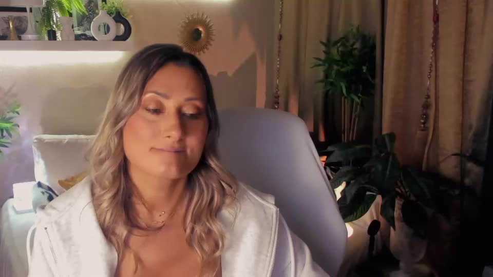 sarahholly Приват Записи 2026-09-19