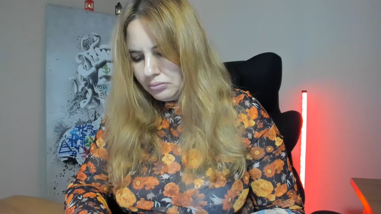AvaQueen Приват Записи 2026-09-19